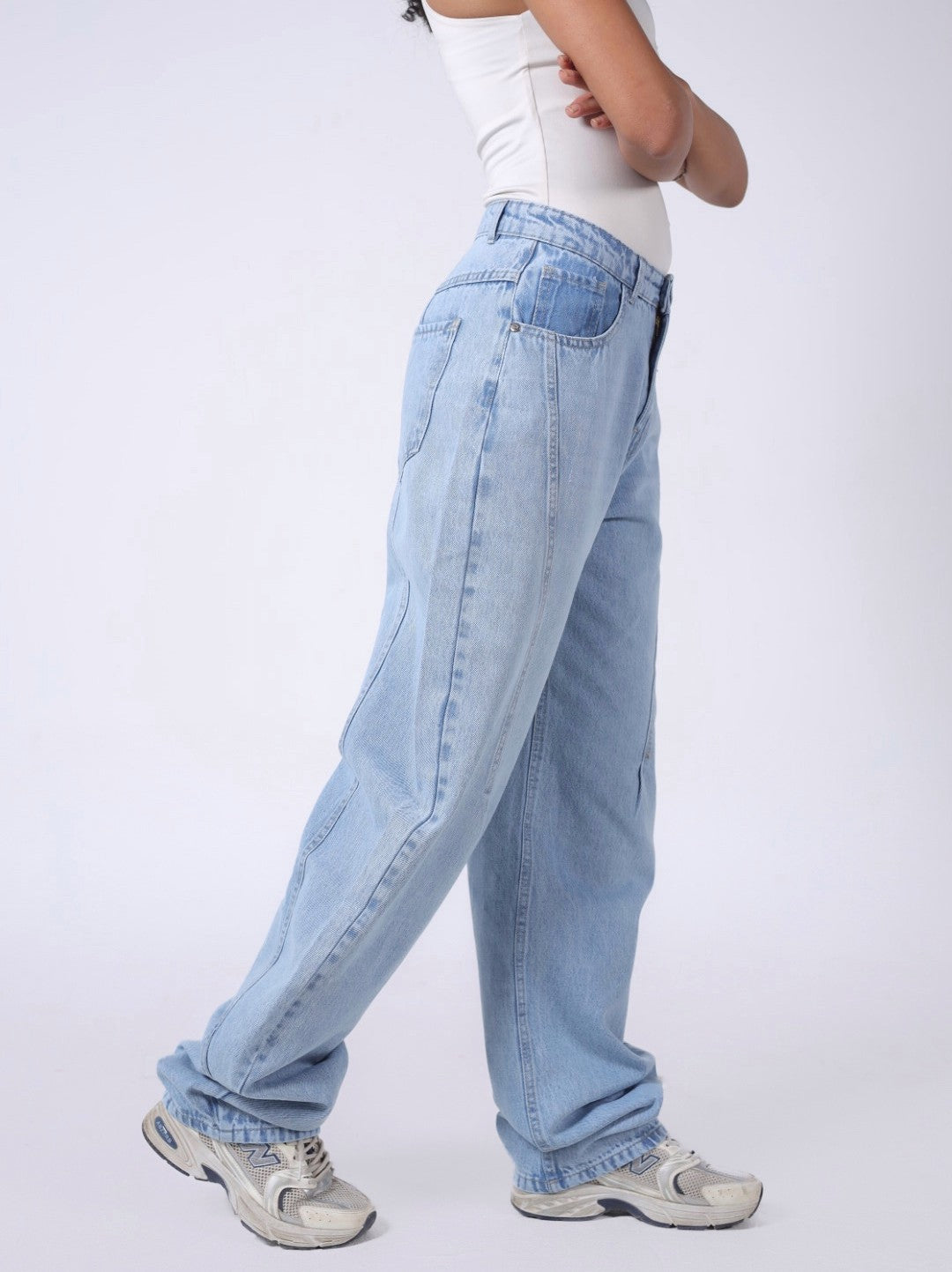 LIGHT BLUE BALLOON FIT DENIM
