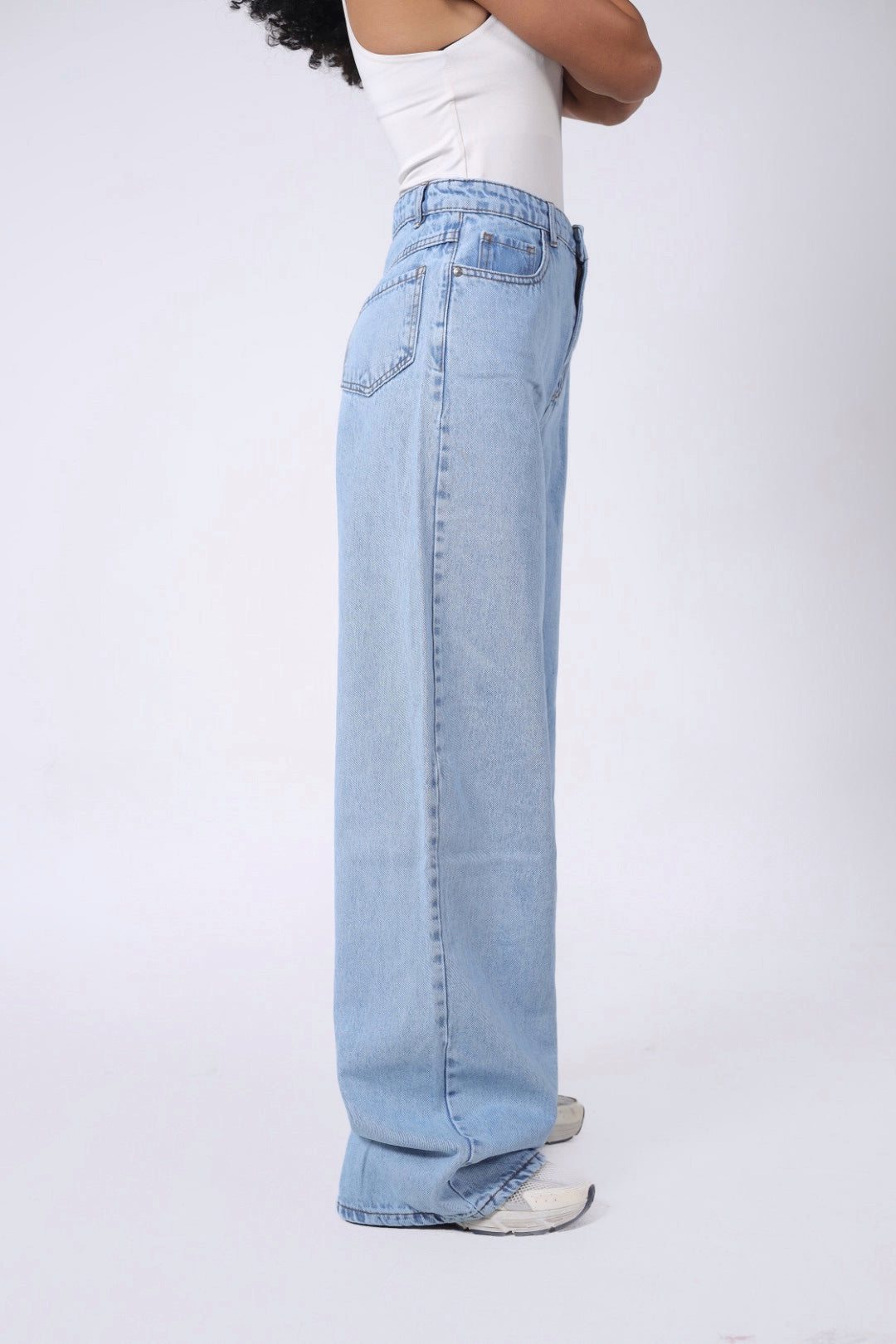 LIGHT BLUE BAGGY DENIM