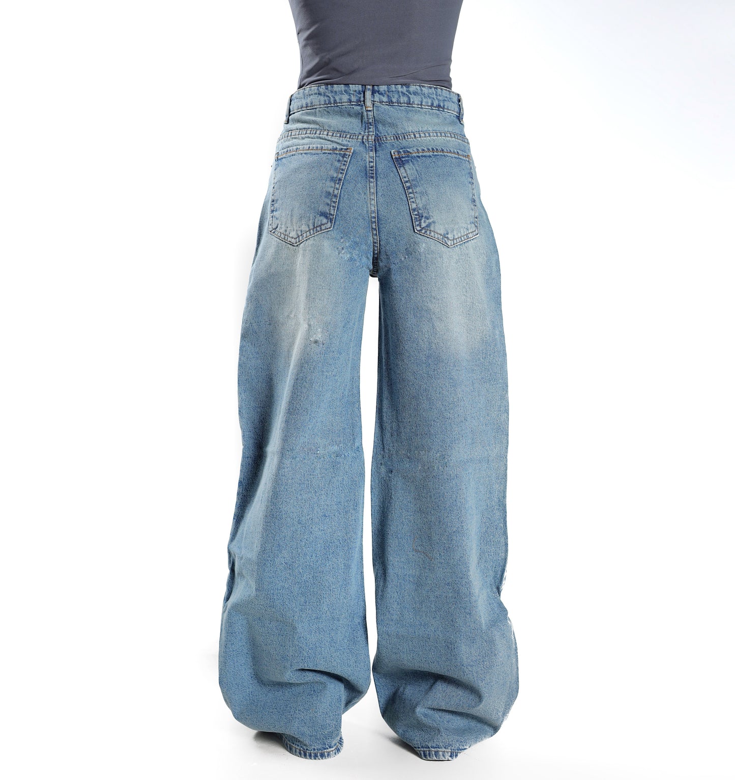 LIGHT DIRTY BAGGY DENIM